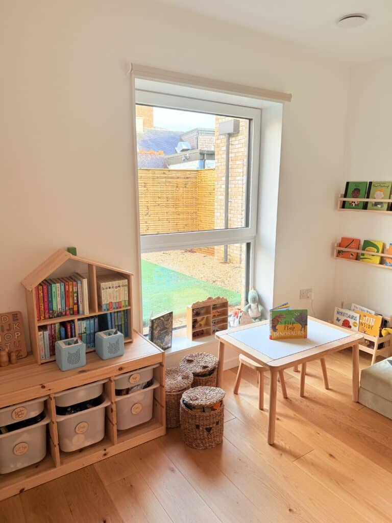 roller blind option for tilt and turn windows