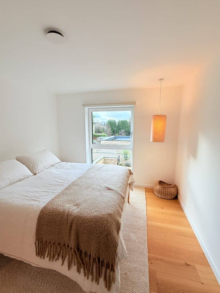 Roller blinds for tilt and turn windows